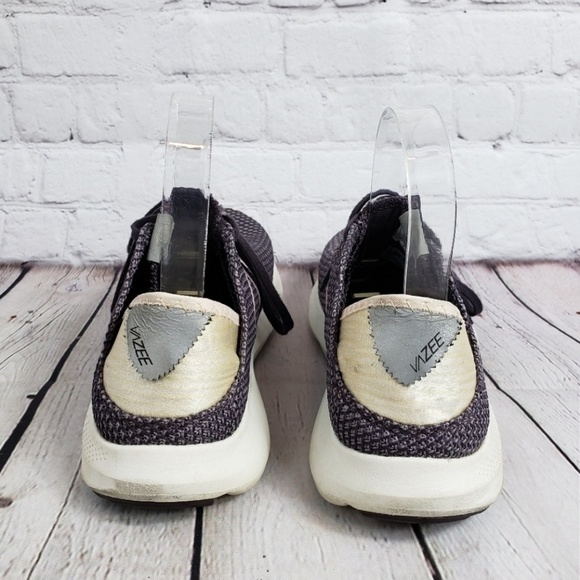 New Balance Coast Gym Sneakers - Picture 6 of 8